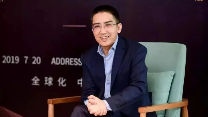 2025新澳正版资料免费大全精准,真狗遇到“机器狗”挑衅被吓坏,动态词语解释落实_测试版V9.43